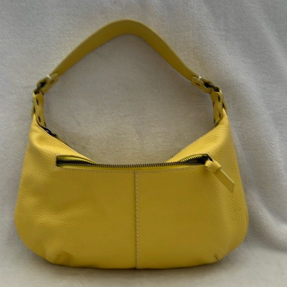 Beautiful yellow Hobo Gap bag new without tag vintage bag from 04 - Picture 5 of 9